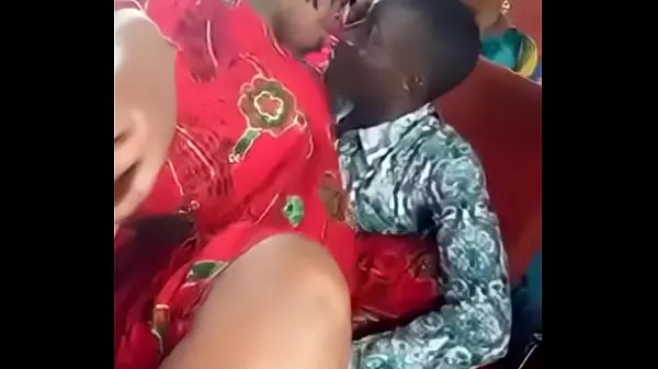 Woman fingered and felt up in Ugandan bus أنبوب جديد جديد