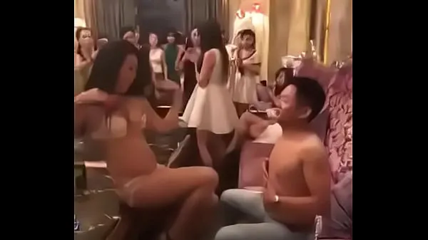 新Sexy girl in Karaoke in Cambodia新鲜的管子