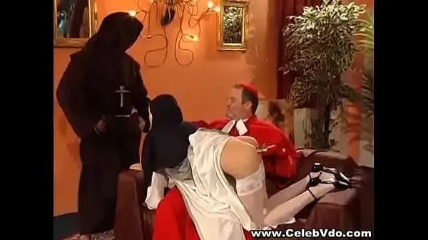 Új Nun railed in the ass friss cső