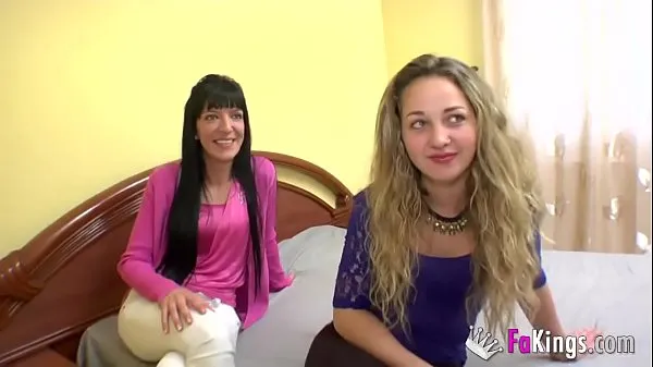 Nova Africa's best friend makes her porn debut thanks to her in an amazing threesome sveža cev