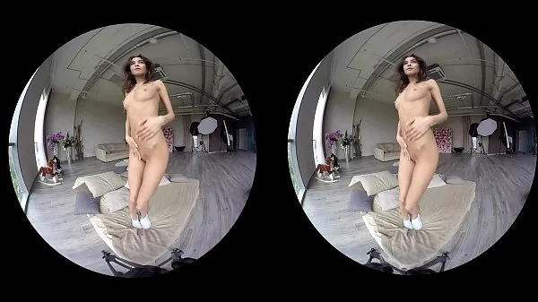 Erotic compilation of gorgeous amateur girls teasing in VR Tube baru yang baru