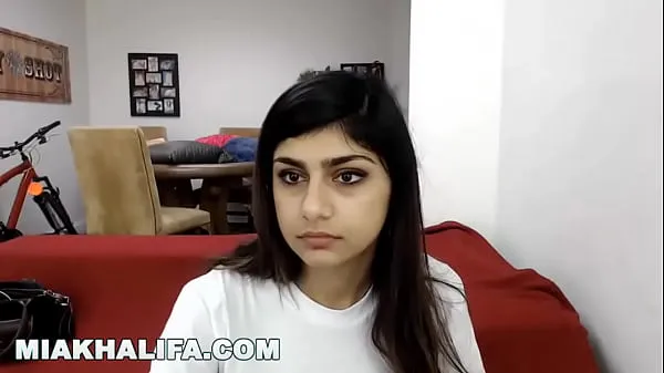 Nyt Mia Khalifa - Behind The Scenes Blooper (Can You See Me frisk rør