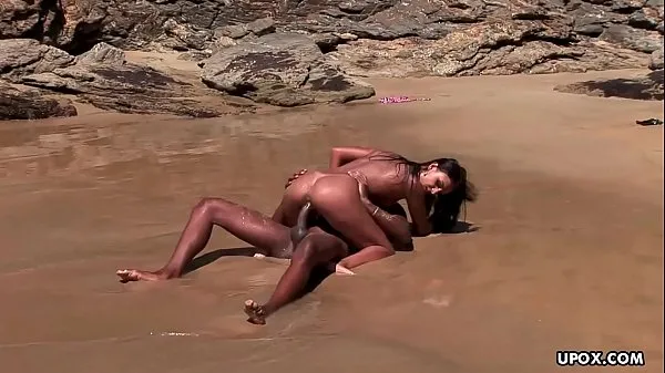 New Fucking on the beach with a black dude's rock hard cock fresh Tube