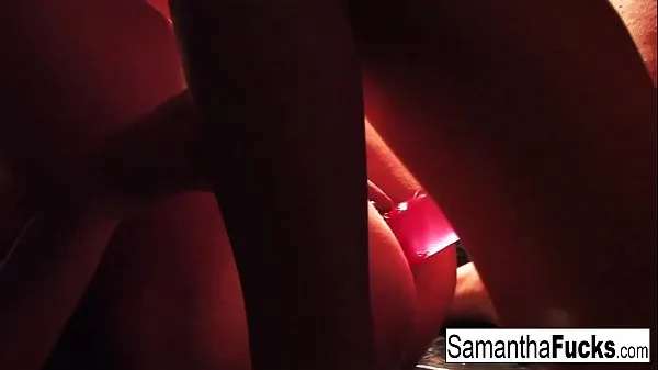 Samantha Saint and Victoria White Play With Candle Wax Tiub baharu baharu