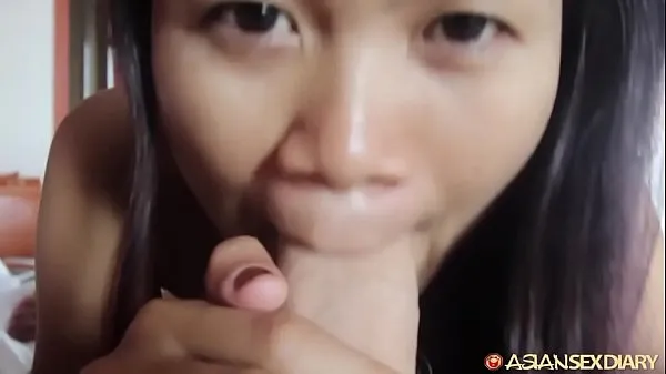 Nová Lonely horny Asian MILF lets tourist explore body and use her skilled mouth čerstvá trubica