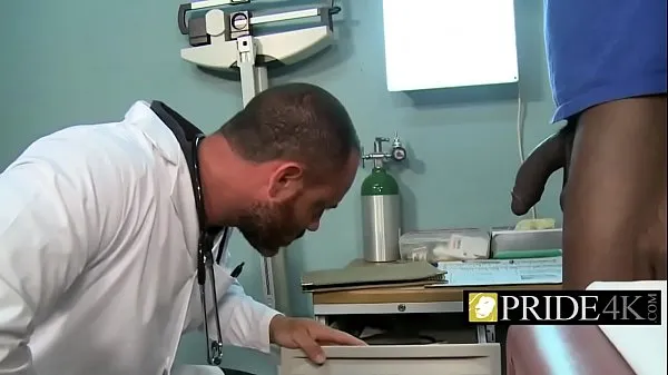 Nová Kinky gay doctor checking royal black rod čerstvá trubica