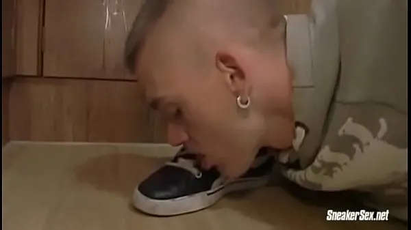 Delightful video of several men having sex in Nike and Adidas shoes and also wearing socks Part 1 Tiub baharu baharu