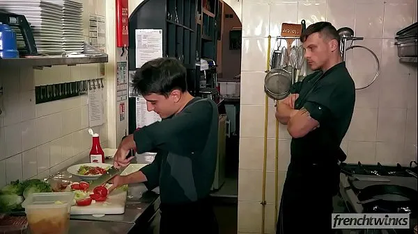 Νέος Parody Gordon Ramsay Kitchen Nightmares 2 φρέσκος σωλήνας