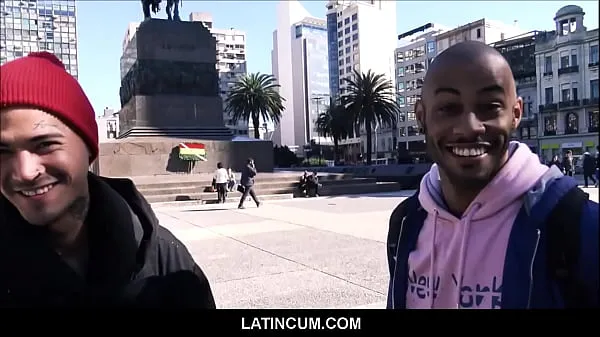 新しいスペインのラテン系イケメンケンドロがウルグアイで黒人ラテン系の男とセックスシーンで会う新鮮なチューブ
