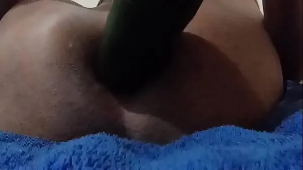 Nytt Cucumber anal play hard färskt rör