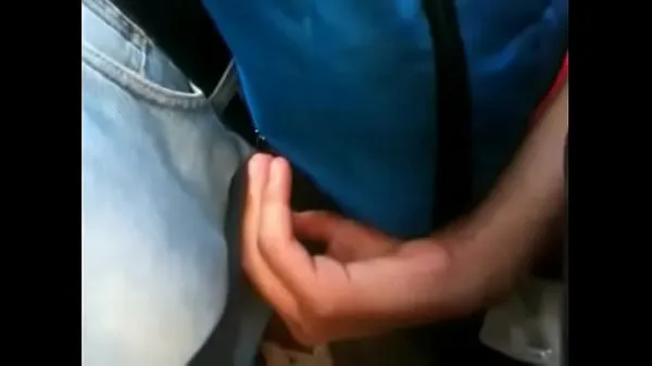 Νέος grabbing his bulge in the metro φρέσκος σωλήνας