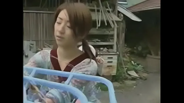 Nová Japanese Young Horny House Wife čerstvá trubice