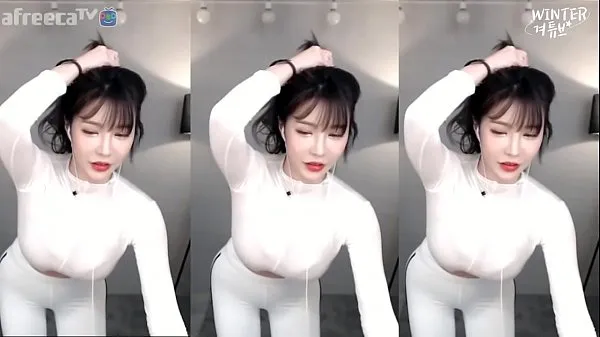 Korean anchor BJ winter big breasts dancing in white tights account“喵粑 أنبوب جديد جديد