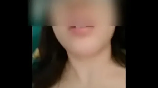 Nová My wife masturbates and sends me video čerstvá trubica
