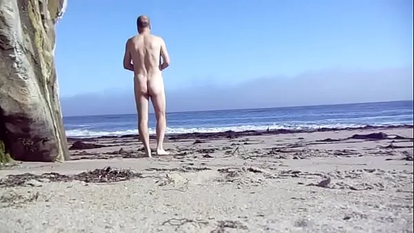 Νέος Visiting a Nude Beach φρέσκος σωλήνας