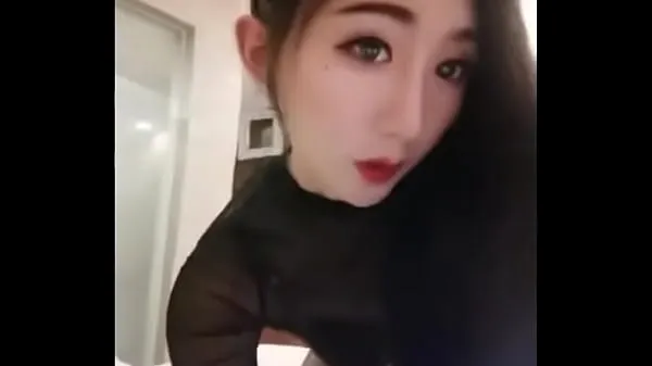새로운 Domestic CD fake girl Xiao Qiao sexy black silk gets fucked 신선한 튜브