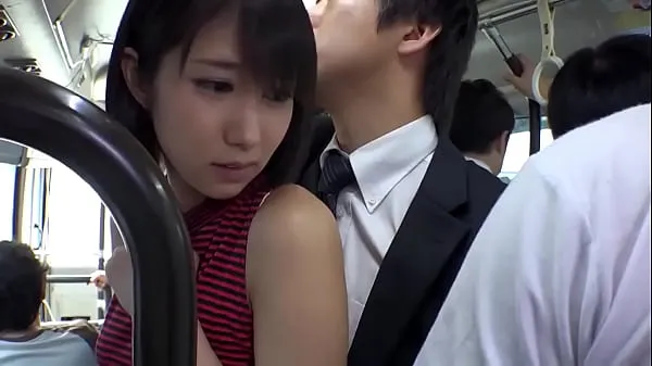 Nova Sexy japanese chick in miniskirt gets fucked in a public bus sveža cev
