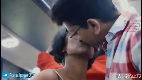 Nytt Teen girl fucked in Running bus, Full hindi audio färskt rör
