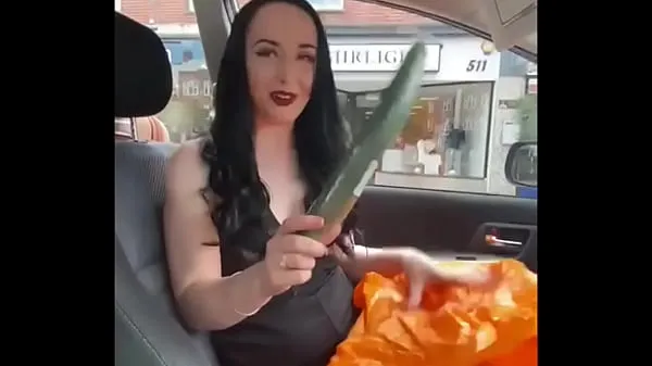 Nová Want to see what I do with cucumbers in public čerstvá trubica