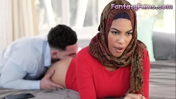 نیا Fucking Muslim Converted Stepsister With Her Hijab On - Maya Farrell, Peter Green - Family Strokes تازہ ٹیوب