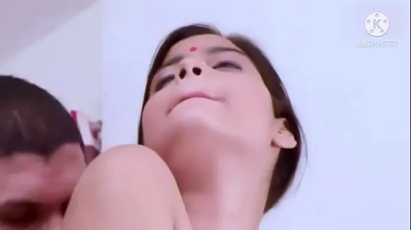新Indian girl Aarti Sharma seduced into threesome web series新鲜的管子
