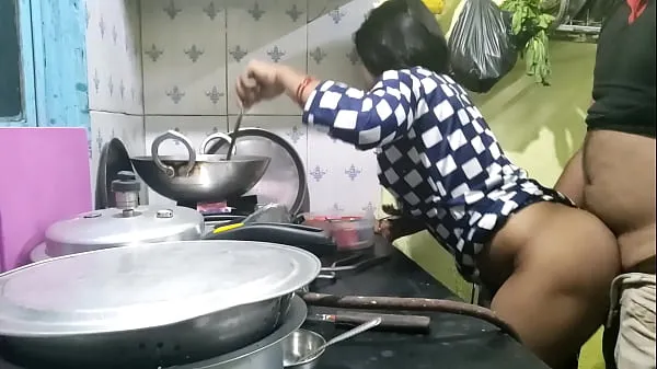 New The maid who came from the village did not have any leaves, so the owner took advantage of that and fucked the maid (Hindi Clear Audio fresh Tube