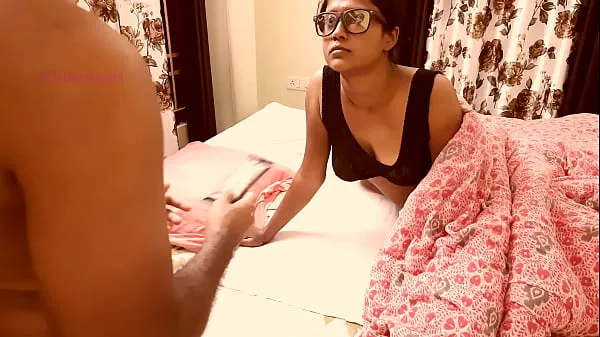 نیا Indian Step Sister Fucked by Step Brother - Indian Bengali Girl Strip Dance تازہ ٹیوب