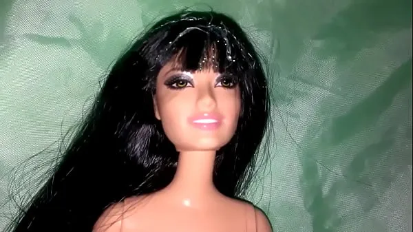 Barbie Fashionistas Raquelle Doll Tube baru yang baru