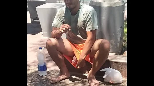 Homeless shows me the dick Ống mới