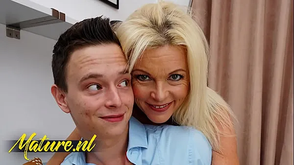 Yeni An Evening With His Stepmom Gets Hotter By The Minuteyeni Tüp