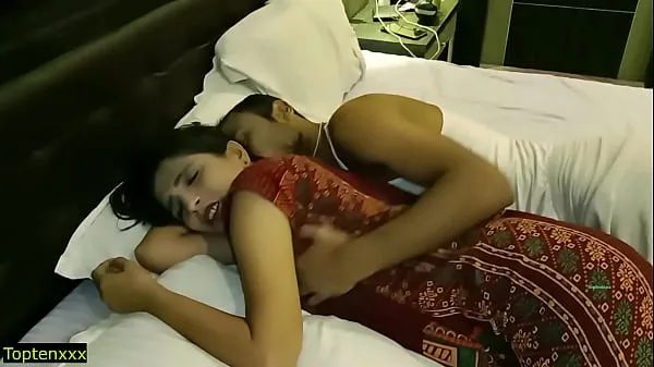 Novo Indian hot beautiful girls first honeymoon sex!! Amazing XXX hardcore sex tubo novo