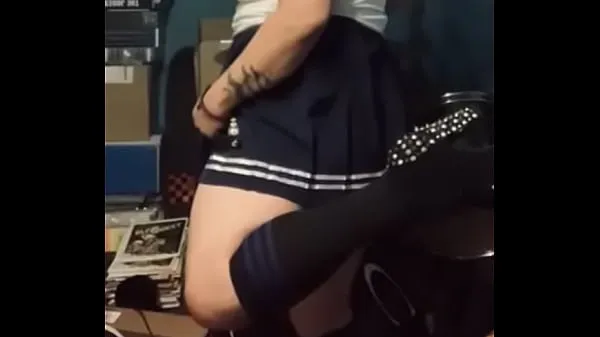 Nytt Thick Booty Femboy Ass Uniform Plaid Skirt Solo Girl Ass Shaking Twerking Jiggly wants BBC färskt rör