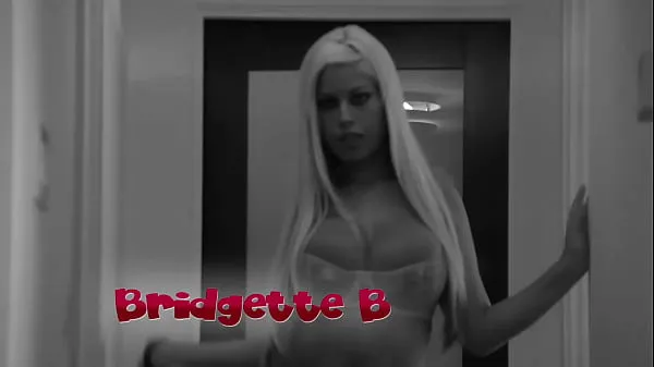 نیا Bridgette B. Boobs and Ass Babe Slutty Pornstar ass fucked by Manuel Ferrara in an anal Teaser تازہ ٹیوب