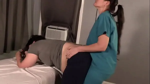 Új Nurse humps her patient friss cső