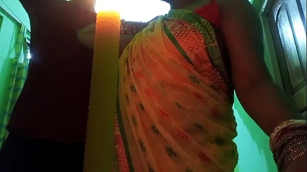 INDIAN Bhabhi XXX Wet pussy fuck with electrician in clear hindi audio | Fireecouple Ống mới