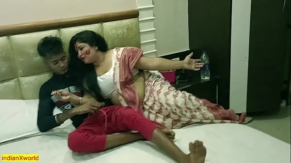 Nyt Indian Bengali Stepmom First Sex with 18yrs Young Stepson! With Clear Audio frisk rør