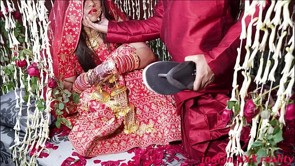 Nyt Indian marriage honeymoon XXX in hindi frisk rør