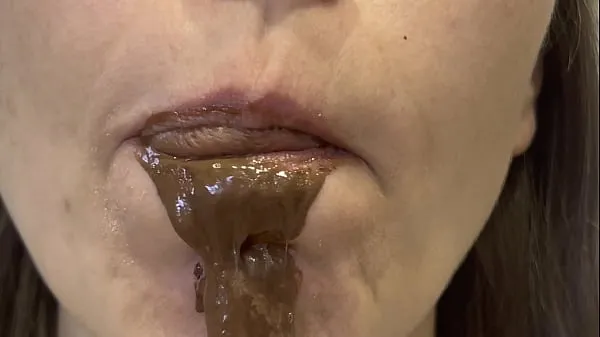 Chocolate Eating, Chocolate Spit and Chocolate Saliva Tube baru yang baru