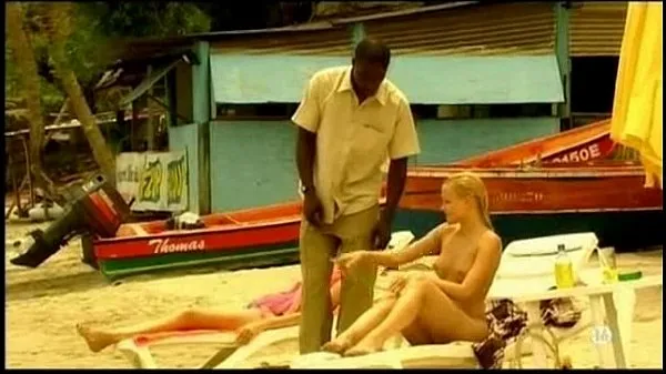 Nytt Young blonde white girl with black lover - Interracial Vacation färskt rör