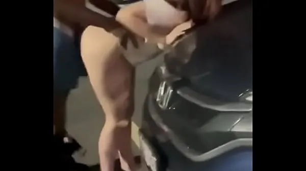 Νέος Beautiful white wife gets fucked on the side of the road by black man - Full Video Visit φρέσκος σωλήνας