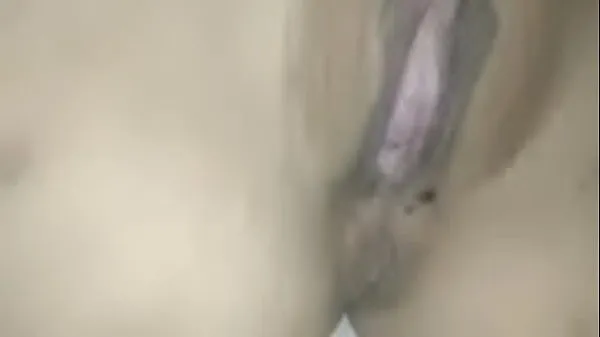 Spreading the pussy of an Asian student girl, giving her a cock to suck until she cums all over her mouth, then thrusting the cock into her clit, fucking her pussy with loud moans, making her extremely aroused. She masturbated twice and cummed a lot Tiub baharu baharu