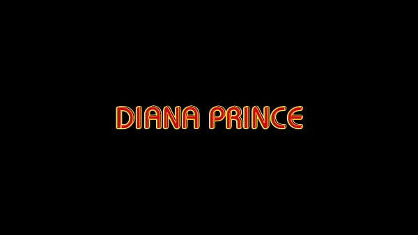 نیا Diana Prince Is A Cougar In Heat تازہ ٹیوب