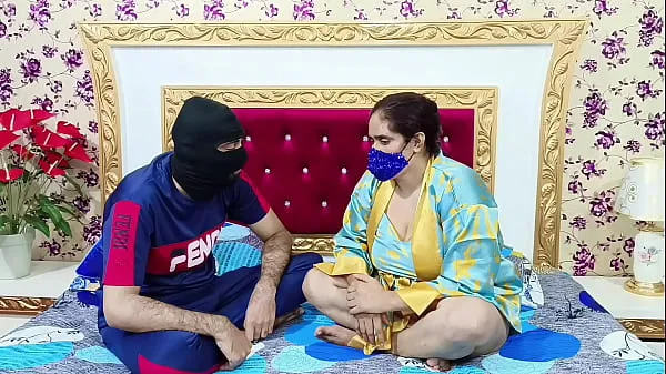 Big Ass and Boobs Indian Bhabhi Fucked by her Devar Tiub baharu baharu