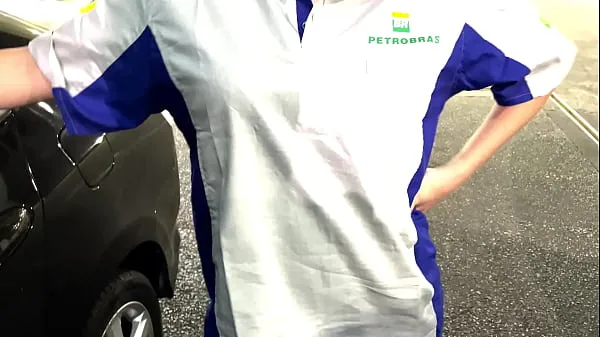 新Attendant went viral on the internet giving his ass at the gas station新鲜的管子