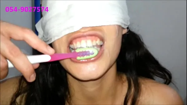 New Sharon From Tel-Aviv Brushes Her Teeth With Cum fresh Tube